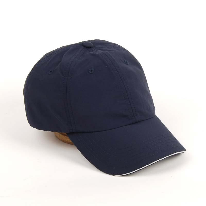Gorra de Verano Verde con Protección UV y Ajuste Posterior